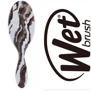 WET BRUSH - NWT - Wet Brush Original Detangler in Techno Stone Brown